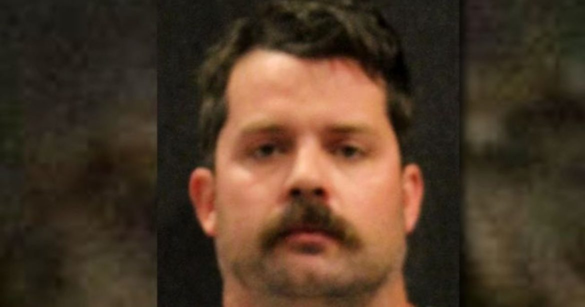 Man Pleads Guilty in the Death of His Daughter – He Watched Porn and Played Video Games While She Sat in a Hot Car Man Pleads Guilty in the Death of His Daughter – He Watched Porn and Played Video Games While She Sat in a Hot Car