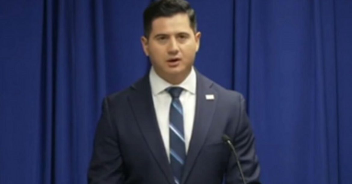 BREAKING: Federal Judge Rules Los Angeles-Based US Attorney Bill Essayli Has Been in Role Unlawfully BREAKING: Federal Judge Rules Los Angeles-Based US Attorney Bill Essayli Has Been in Role Unlawfully