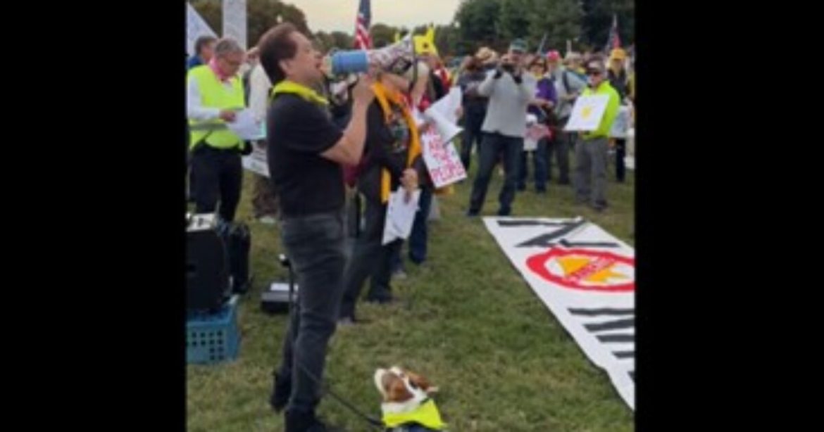 WATCH: Humilation Ensues for Disgraced Never-Trumper George Conway When He Tries to Fire Up the Crowd at a “No Kings” Protest