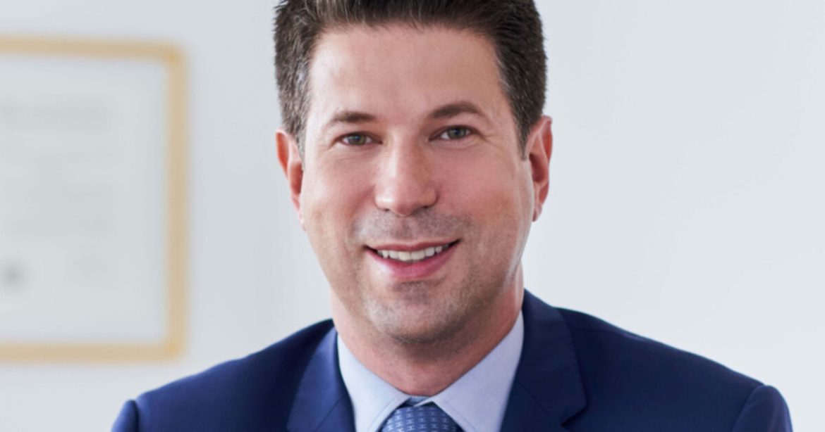 Harvard Law Professor Placed on Leave After Firing Pellet Rifle Near Boston Synagogue — Told Police He Was There ‘Hunting Rats’ Harvard Law Professor Placed on Leave After Firing Pellet Rifle Near Boston Synagogue — Told Police He Was There ‘Hunting Rats’