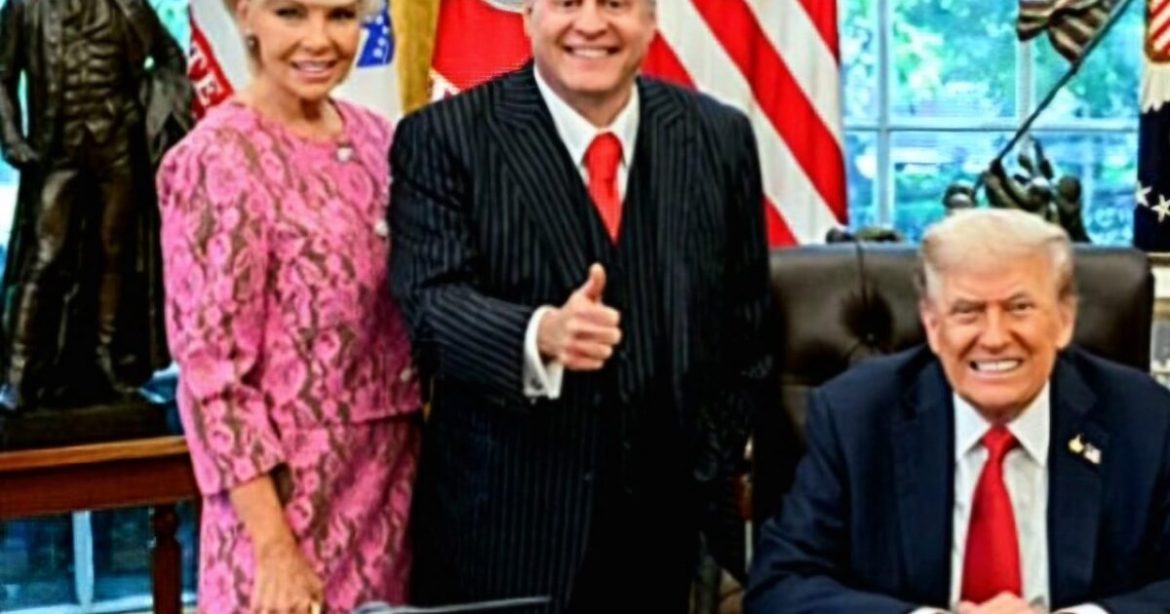WAYNE ROOT: My Day at the Oval Office with President Trump. Let Me Tell You All About It. WAYNE ROOT: My Day at the Oval Office with President Trump. Let Me Tell You All About It.