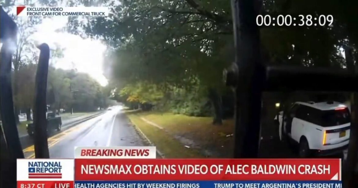 WATCH: Dash Cam Footage Contradicts Alec Baldwin’s Claim a Garbage Truck Cut Him Off Before He Crashed Into a Tree – Police Release Statement
