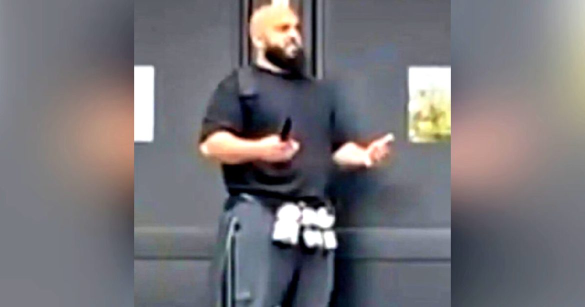 UK Terrorist Who Killed Two People Outside Synagogue in Manchester Has Been Identified as British Citizen of Syrian Descent Named ‘Jihad’ UK Terrorist Who Killed Two People Outside Synagogue in Manchester Has Been Identified as British Citizen of Syrian Descent Named ‘Jihad’