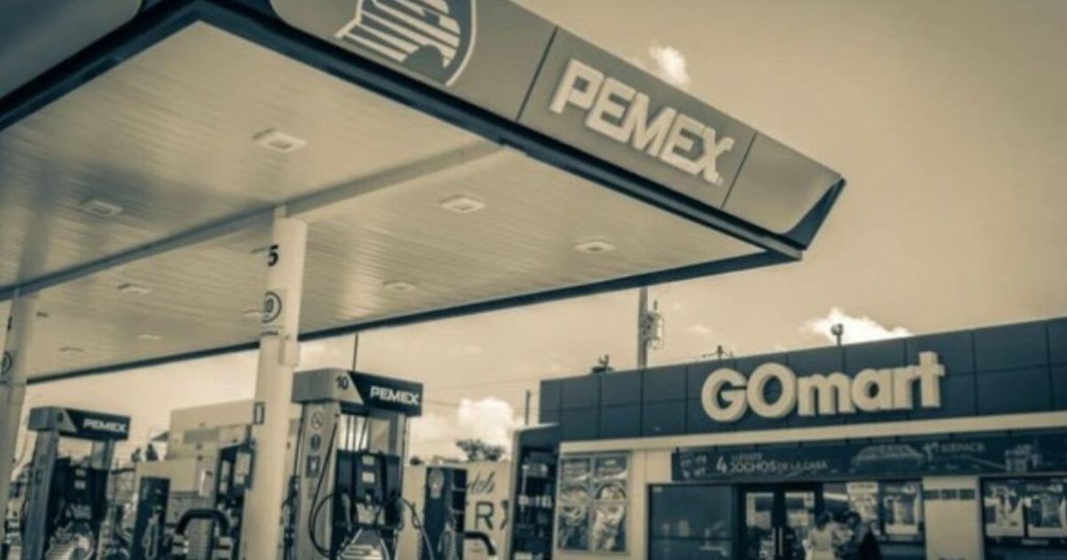 Mexico finances the Cuban regime while Pemex sinks into debt