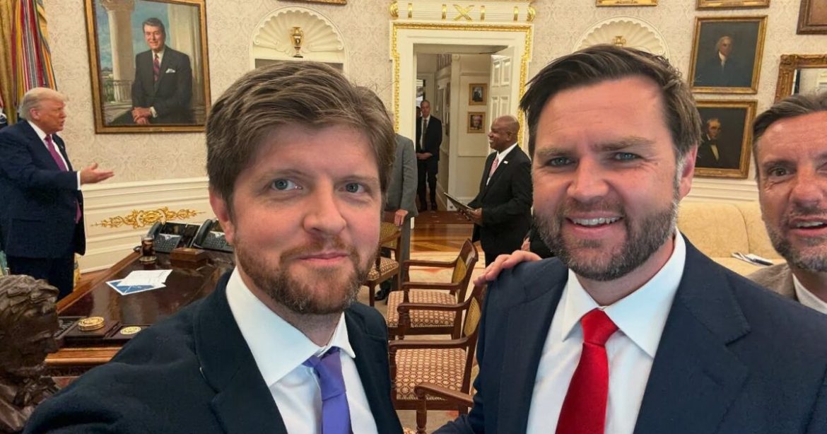 White House Insider Buck Sexton: “Trump’s Next Move Will Shock the World” White House Insider Buck Sexton: “Trump’s Next Move Will Shock the World”