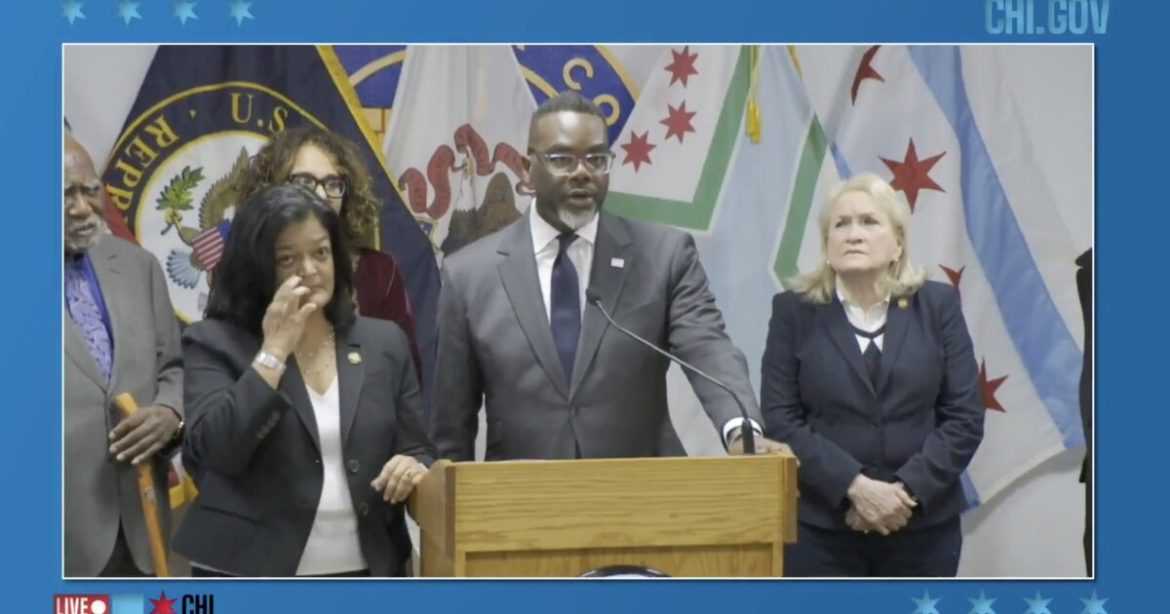 Chicago Mayor Brandon Johnson Has Full Meltdown After Reporter Uses Term “Illegal Alien” — Compares It to Calling Black People “Slaves” Chicago Mayor Brandon Johnson Has Full Meltdown After Reporter Uses Term “Illegal Alien” — Compares It to Calling Black People “Slaves”