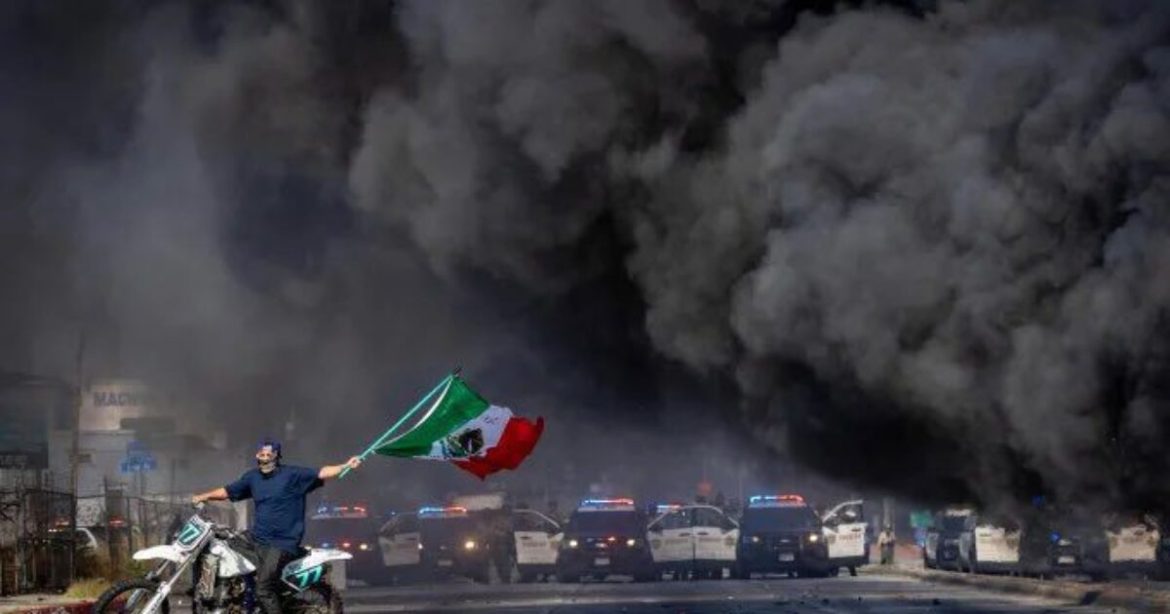 JOHN KACHELMAN, JR.: Spinning Political Chaos and Collapsing the Government