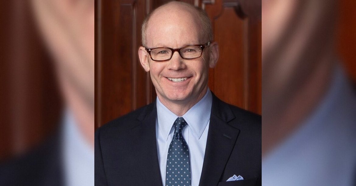 CRIME CRISIS HITS HOME: Staffer to Soft-on-Crime Reforms Advocate and Illinois Democrat Leader ROBBED at Knifepoint INSIDE His Own District Office