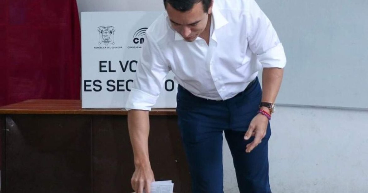 Ecuador halts Daniel Noboa’s agenda: referendum rejects military bases, Constituent Assembly, and key reforms amid Hispanic America’s worst security crisis