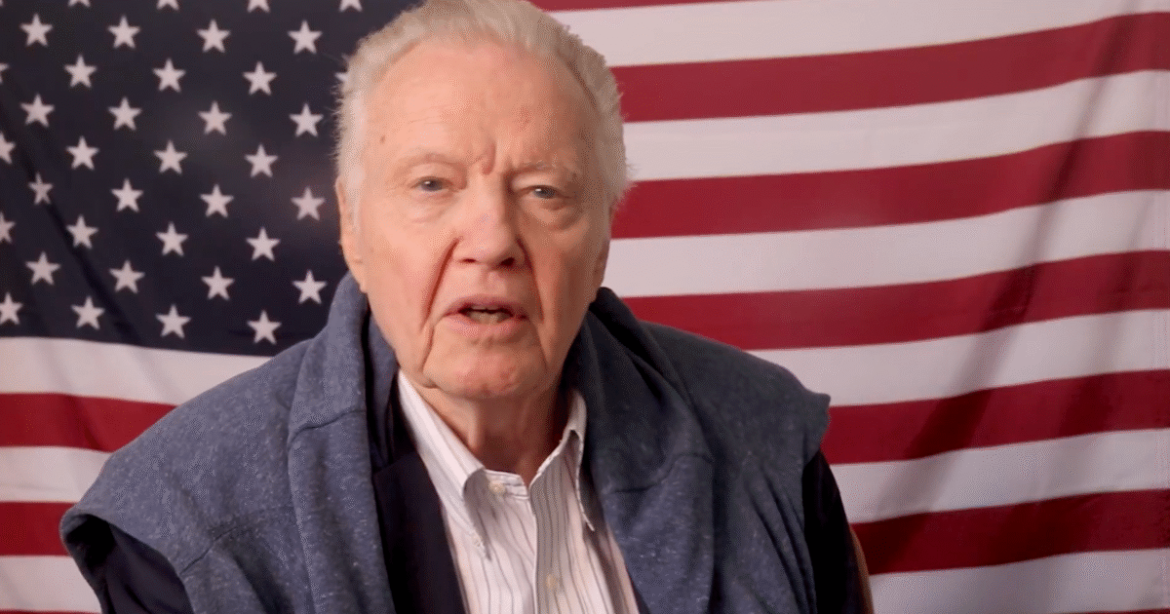 Jon Voight Pleads with President Trump to Save NYC from Mamdani and ‘Socialist Crap’ (Video)