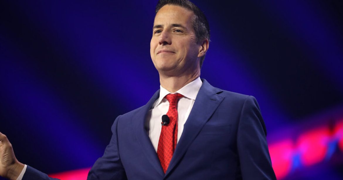 GOP Senator Introduces Legislation to Eliminate Dual Citizenship — Americans Must Choose Exclusive Allegiance