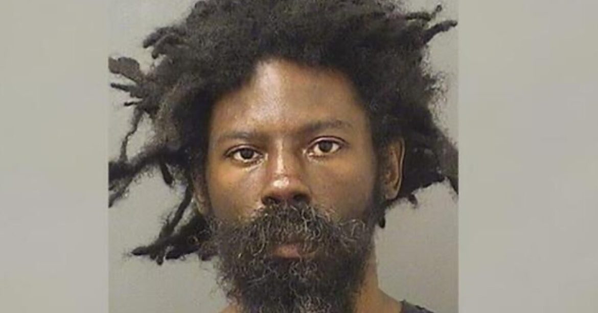 HORROR: Homeless Man Fatally Stabs Elderly Woman in Barnes & Noble in South Florida