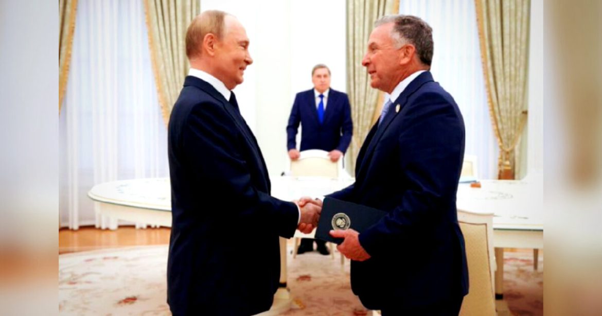 Trump’s Top Negotiator Witkoff Headed to Moscow to Meet Putin Tomorrow for Peace Talks