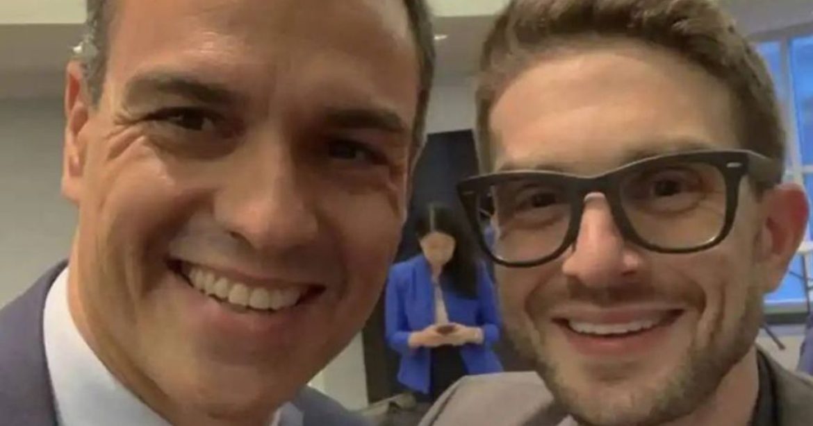 Alexander Soros Backs Pedro Sánchez and Legitimizes His Massive Regularization Plan Despite Rejection and International Warnings