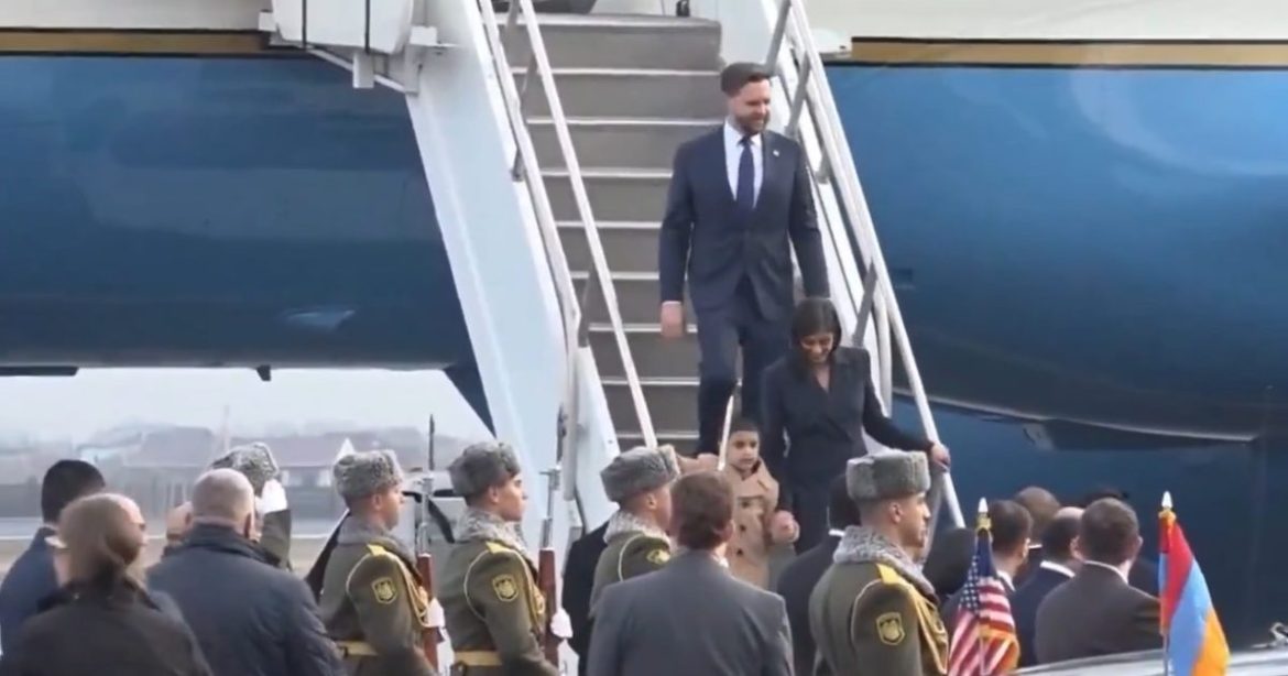 Vance Arrives in Armenia – First Ever Visit to Country by Sitting US Vice President (VIDEO)