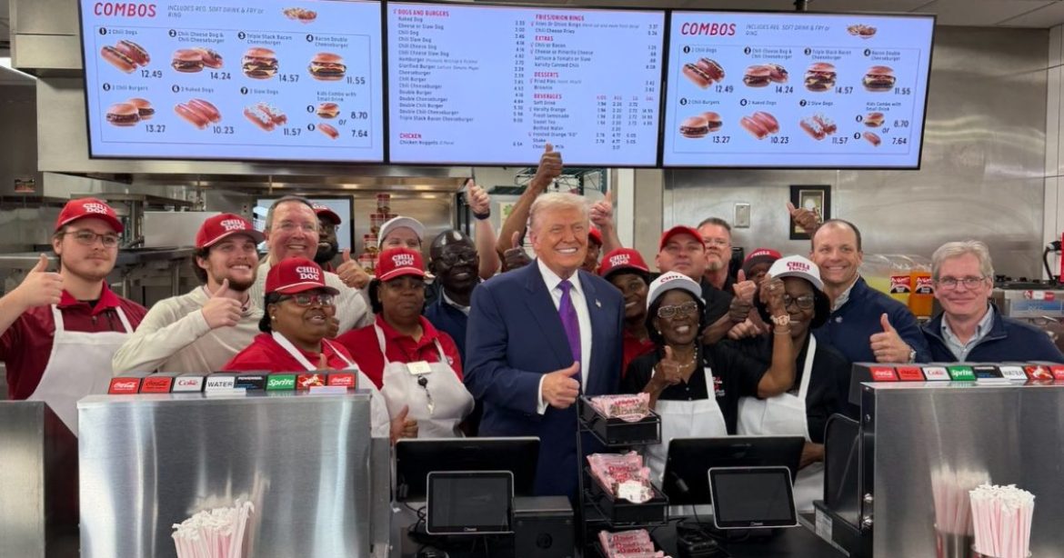 President Trump Charms Restaurant Workers at The Varsity, Signs MAGA Hats Ahead of Speaking Engagement in Georgia (VIDEO)