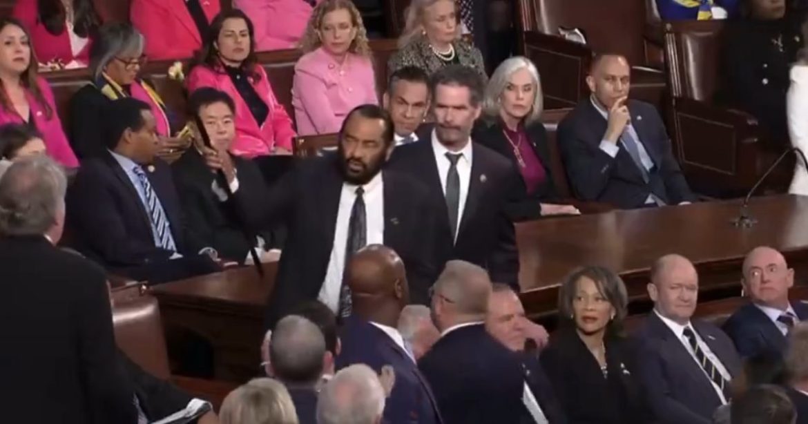 BREAKING: Democrat Al Green BOOTED From the State of the Union After Heckling President Trump During Speech (VIDEO)