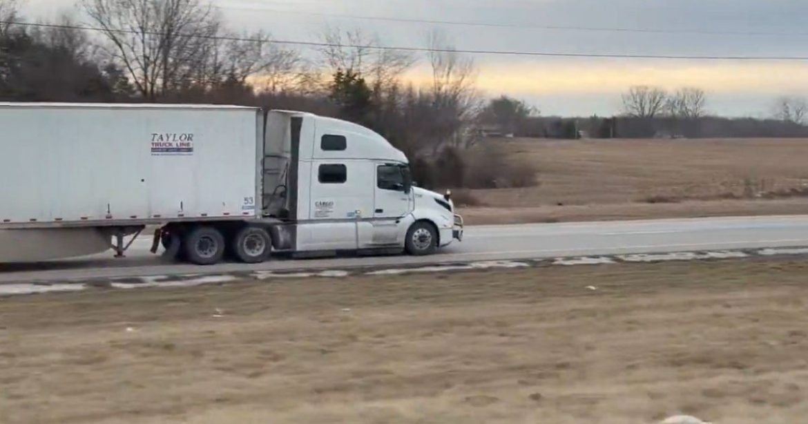 Update: Semi-Truck Seen Speeding Down the Wrong Way on Missouri Highway is Owned by Somali in Minnesota Named Abdiwali Ahmed
