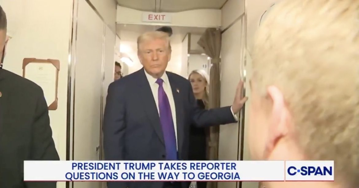 Trump Accuses Obama of Leaking Classified Information on Aliens to the Public (VIDEO)