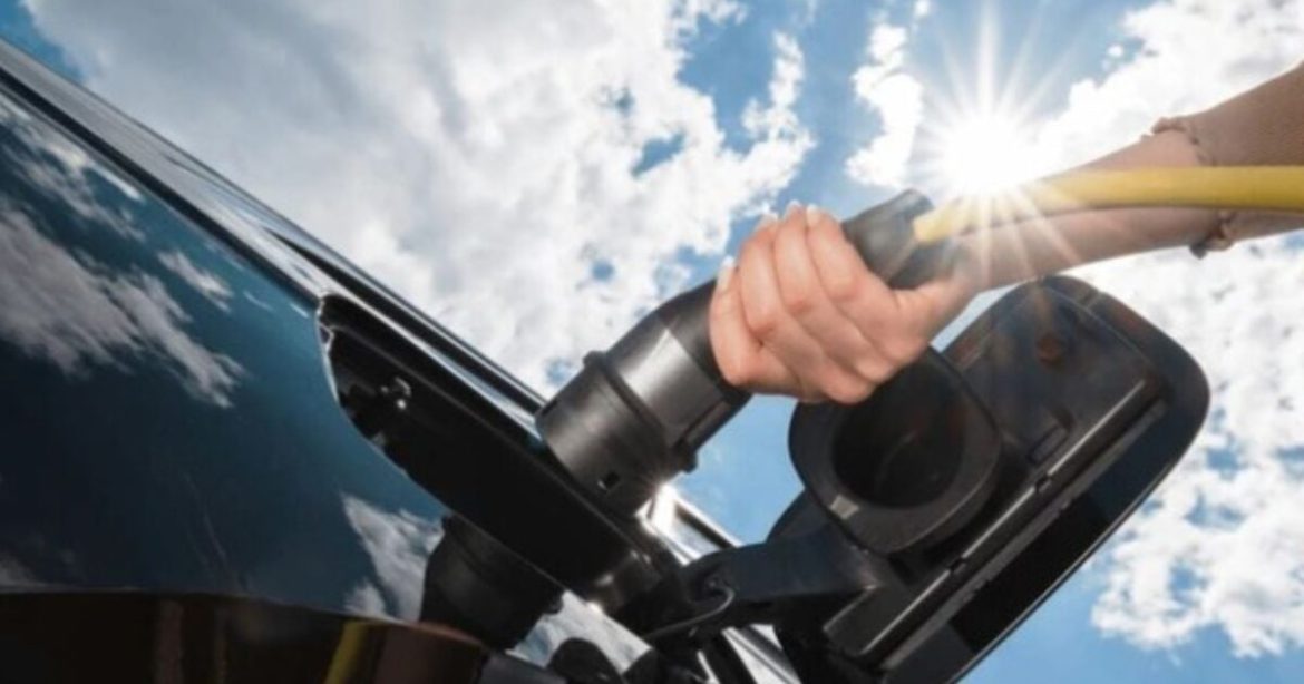 Central European State Forced to Ration Fuel and Deploy Army for Transport and Logistics as Middle East War Rages On